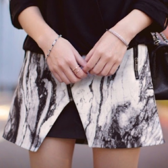 Zara Dresses & Skirts - Zara Marble Skirt